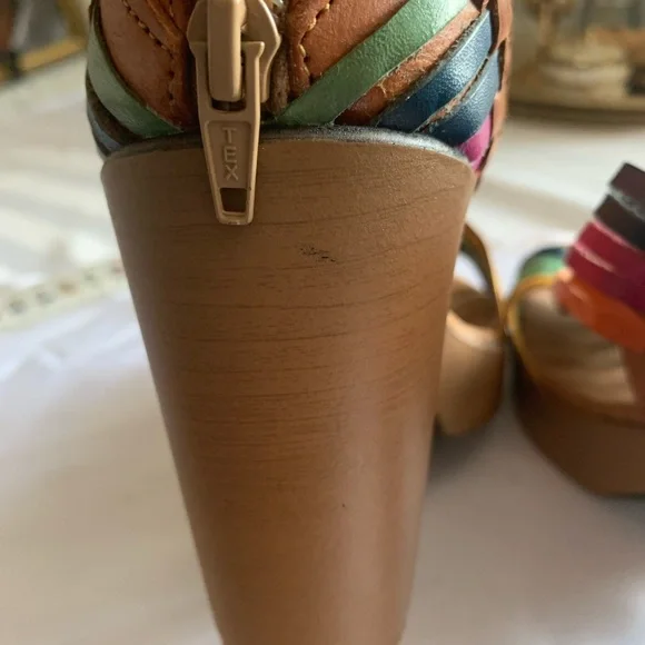 Coloful platform shoes - Picture 6 of 8